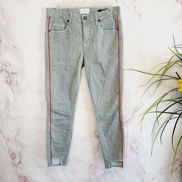 Neiman Marcus Parker Smith pinstripe step raw hem skinny jeans - Picture 7 of 11